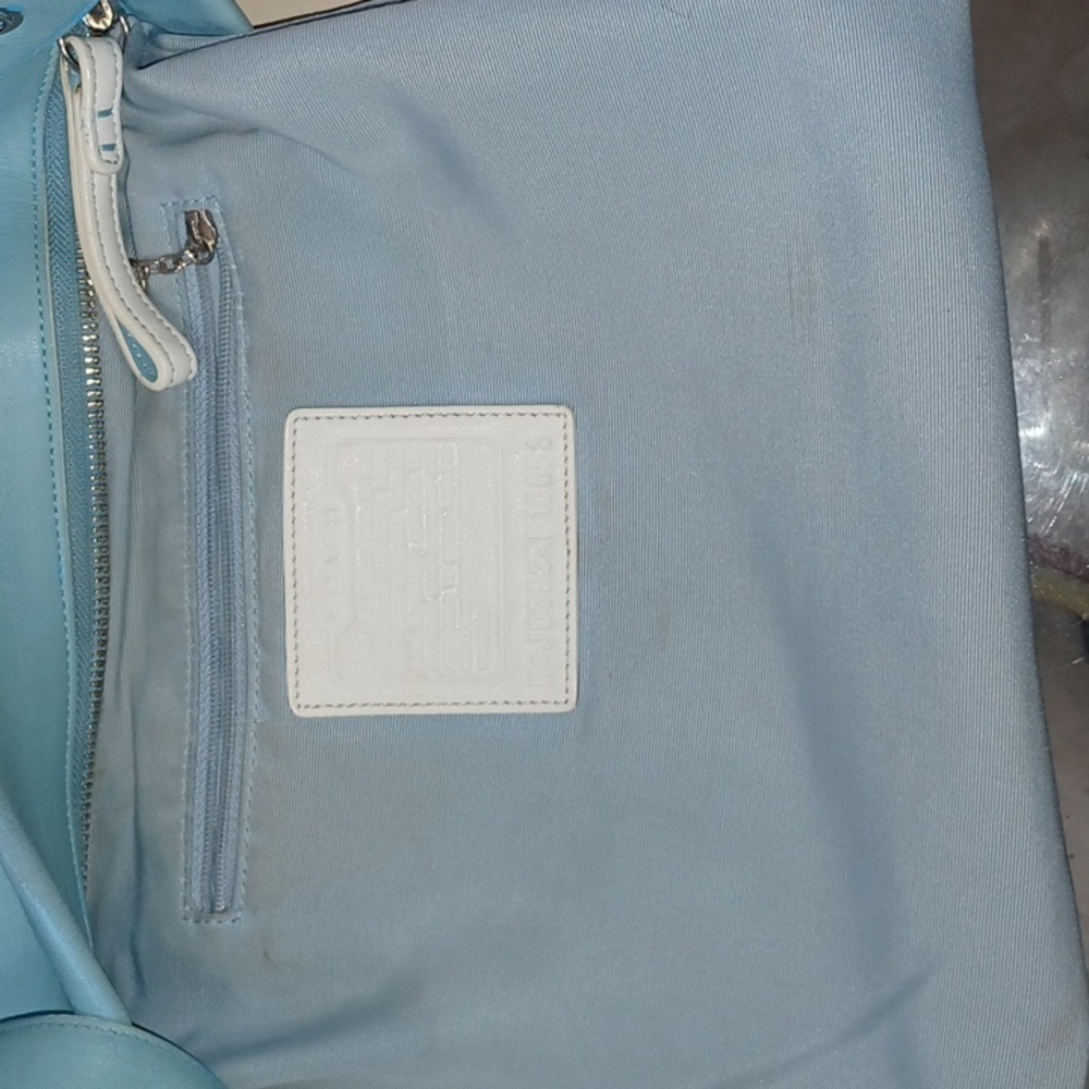 ALMOST VINTAGE COACH COACH BLUE WAVE PATCHWORK BAG - Picture 14 of 17